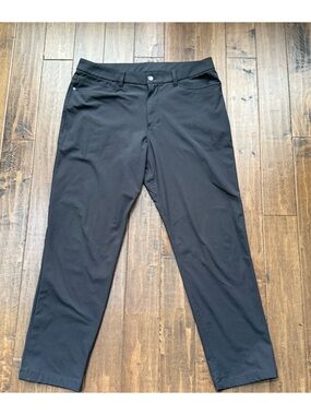 Lululemon ABC 5-Pocket Pant Black Tech Stretch Size 34